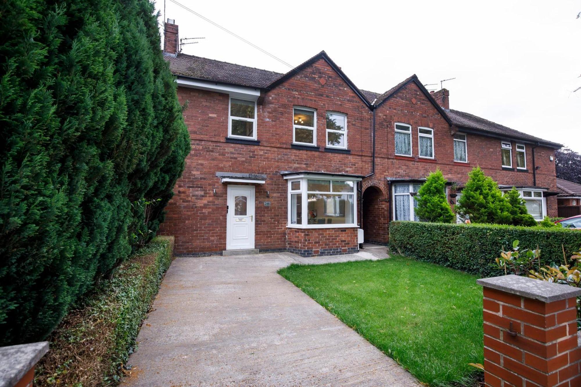 The Burton York 3 Bedroom House Sleeps 6, York